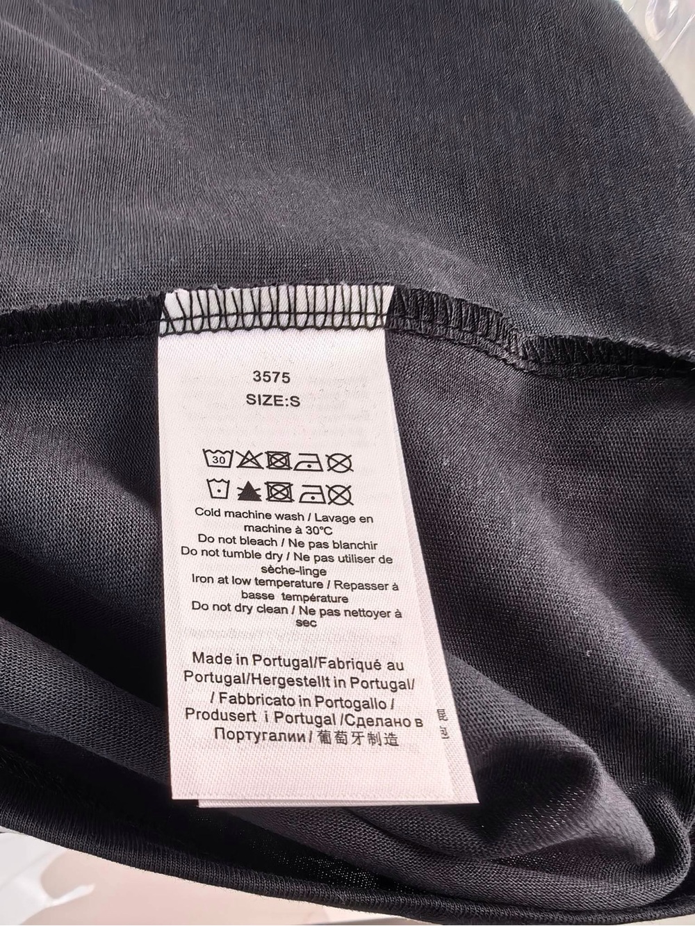 Ganni Black Tee with Blue Script and Multicolor Oyster Graphic - Picture 5 of 7